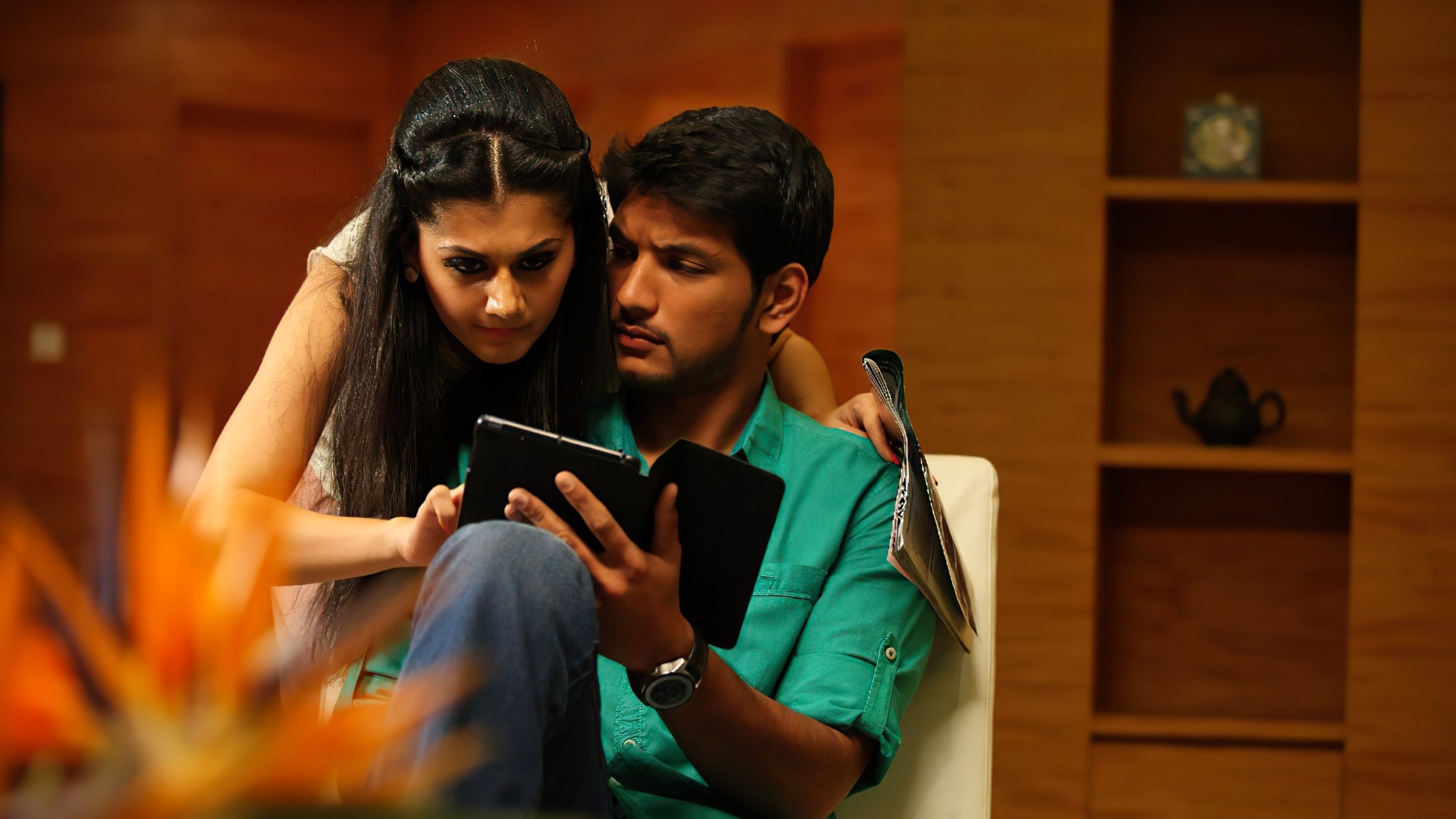 Vai Raja Vai (2015)