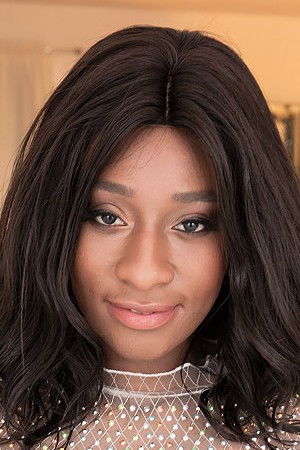 et billede af Lexi Slade