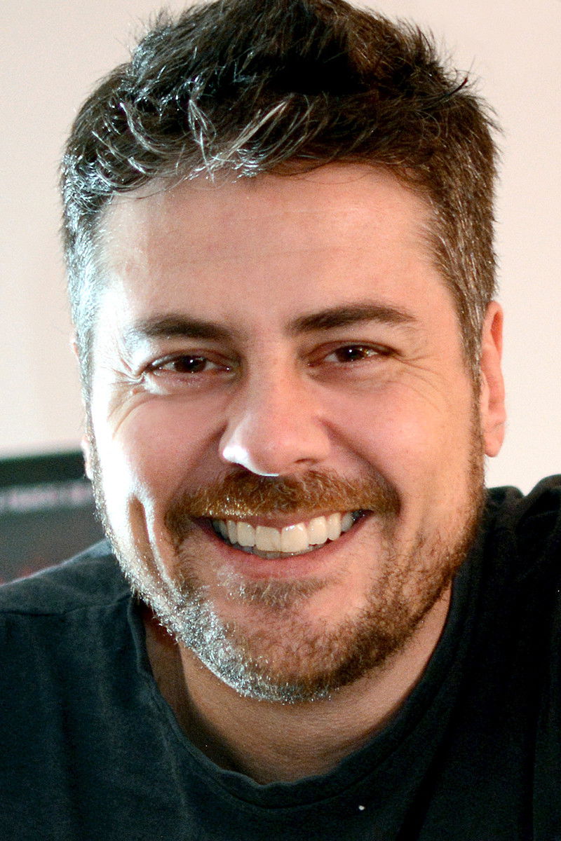 et billede af Thomas Stavros