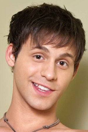 et billede af Aaron Summer