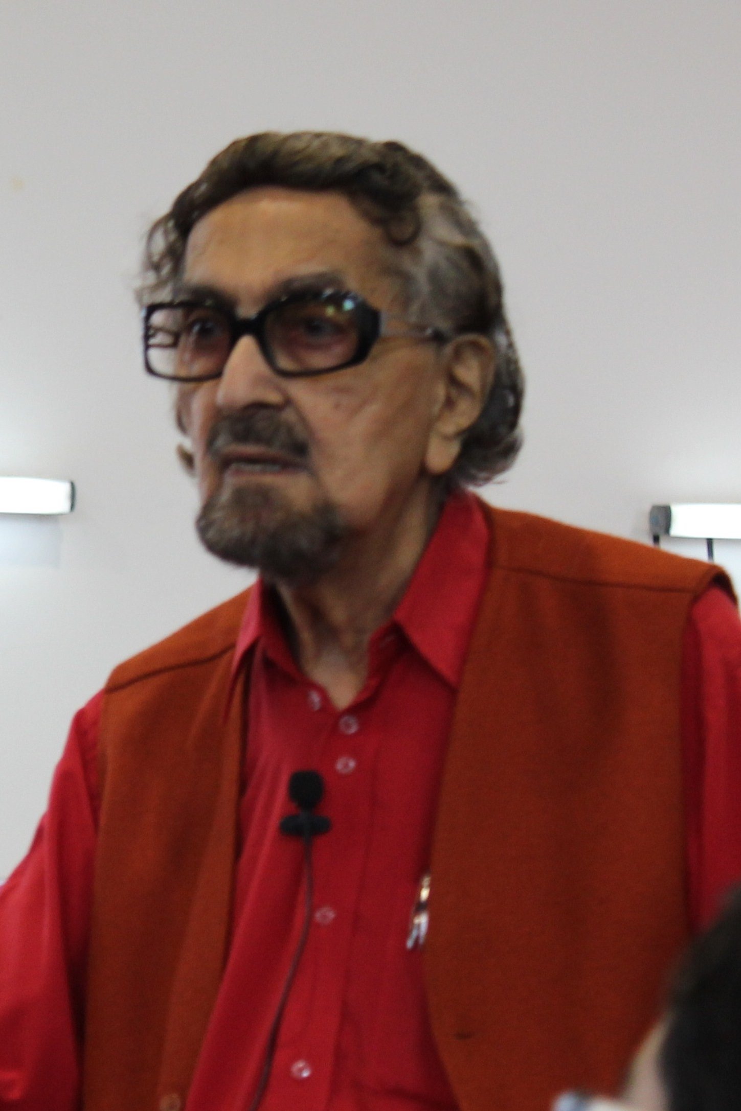 et billede af Alyque Padamsee