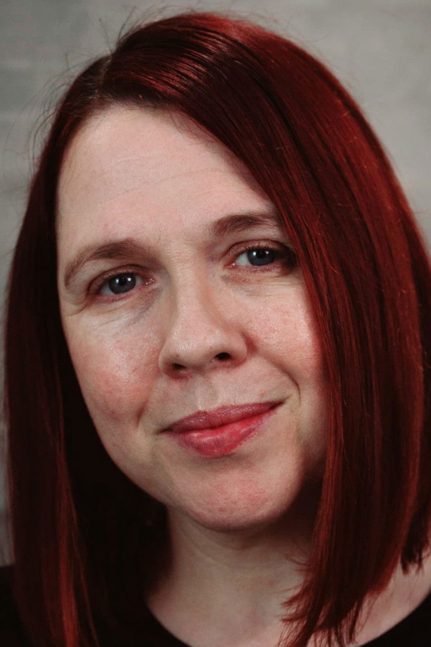 et billede af Eileen Gomez