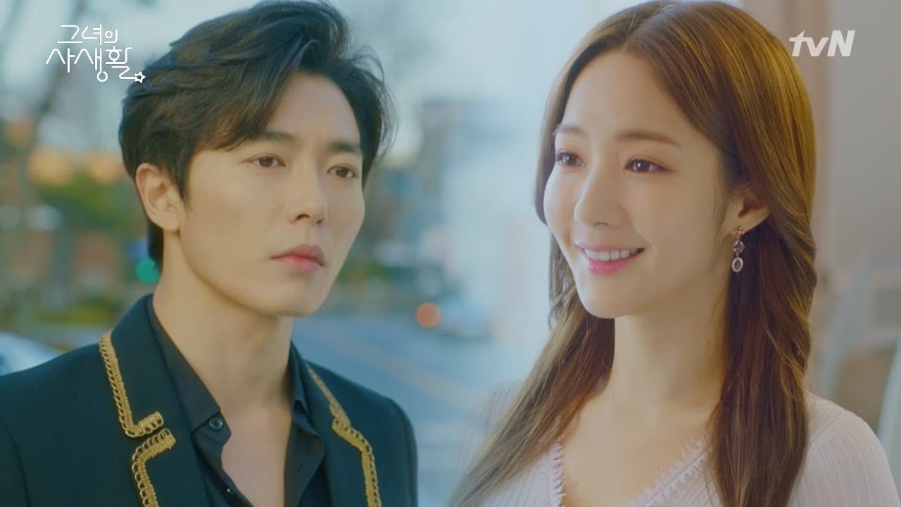 Her Private Life: 1×11