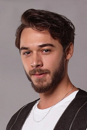 et billede af Onur Bay