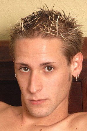 et billede af Trenton Crosse