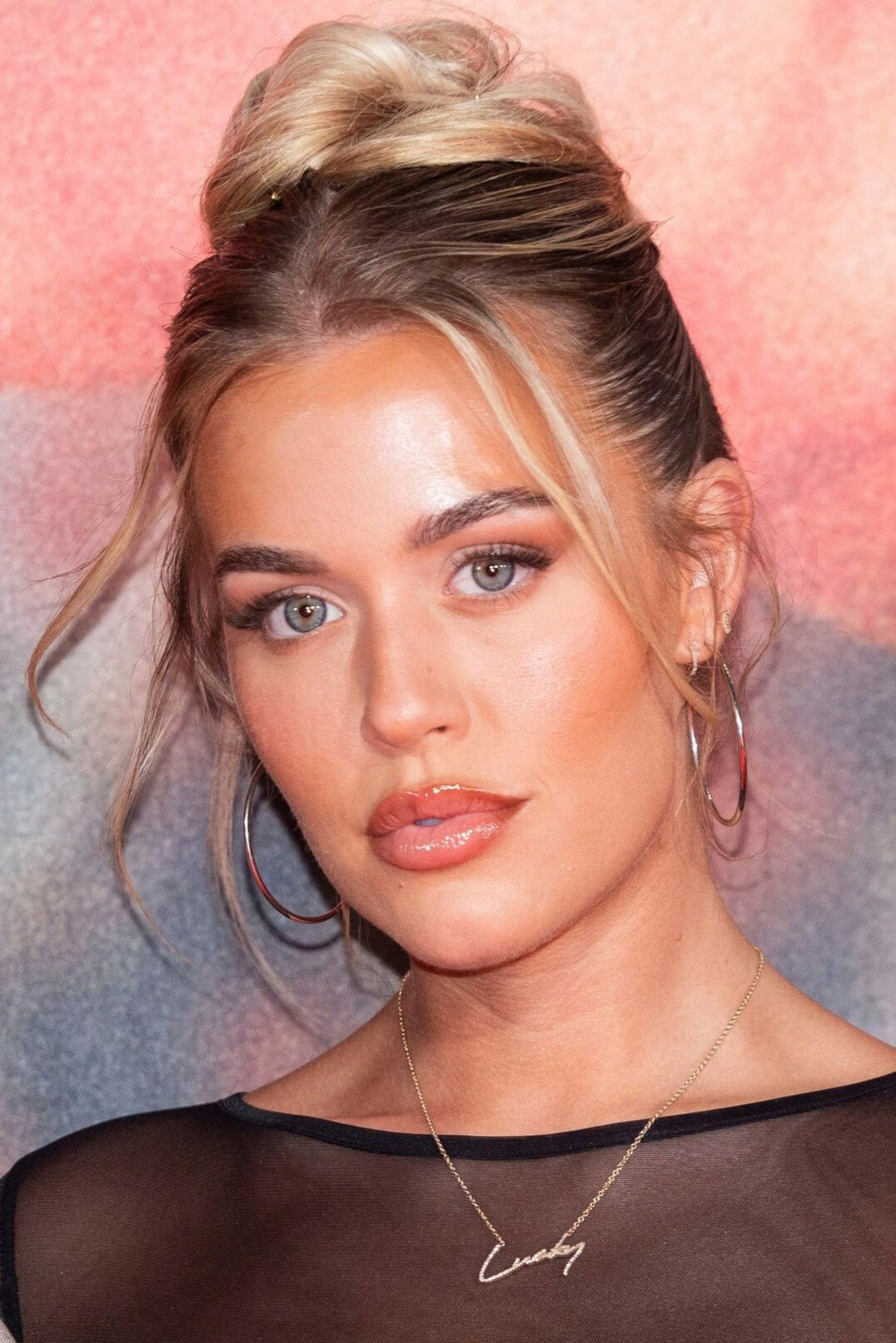 et billede af Lottie Tomlinson