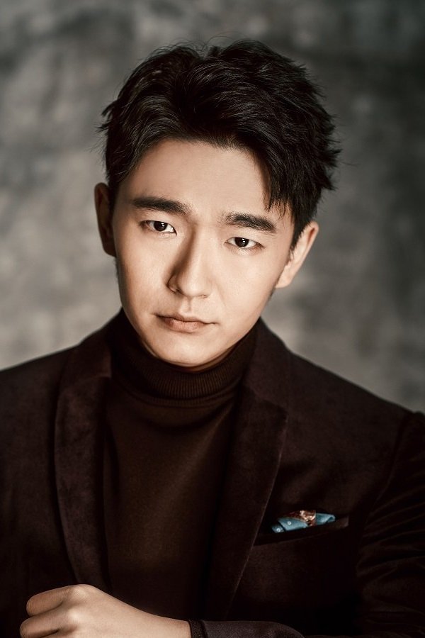 et billede af Wang Ziteng