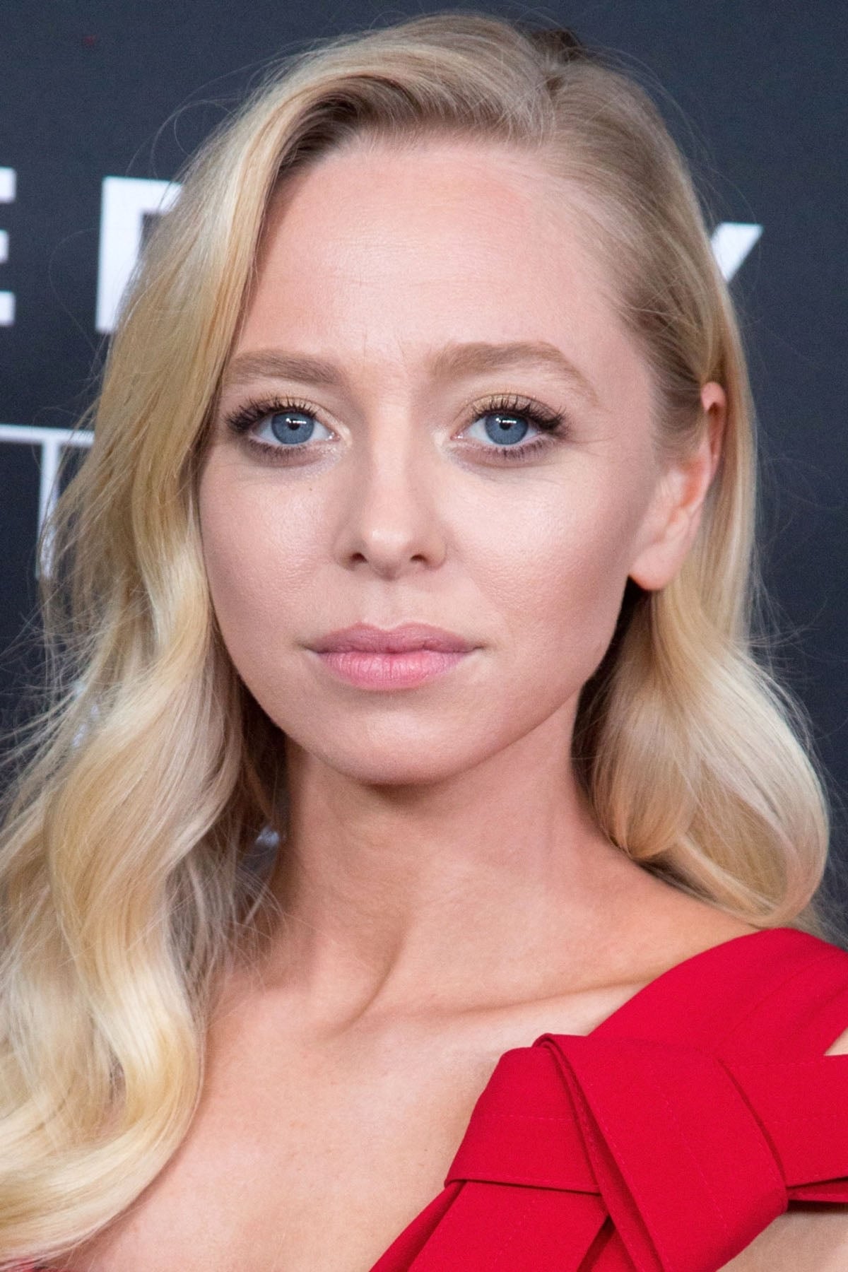 Portia Doubleday. 