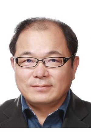 et billede af Yoo Hyung-gwan