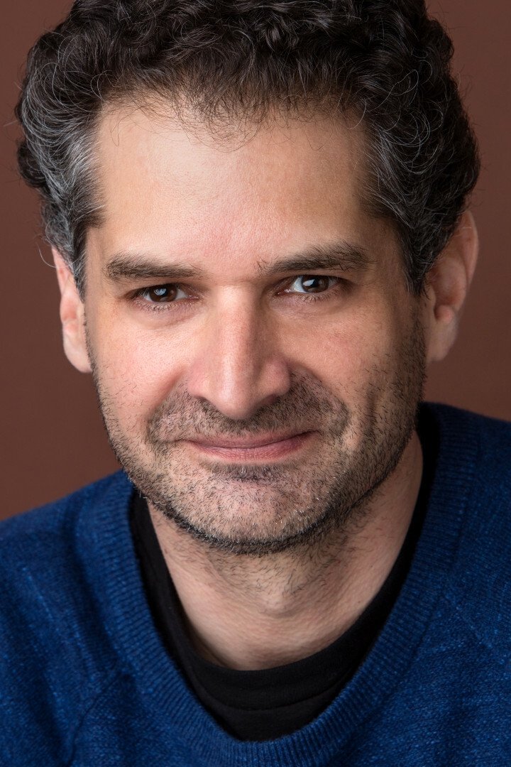 et billede af Jeremy Rabb