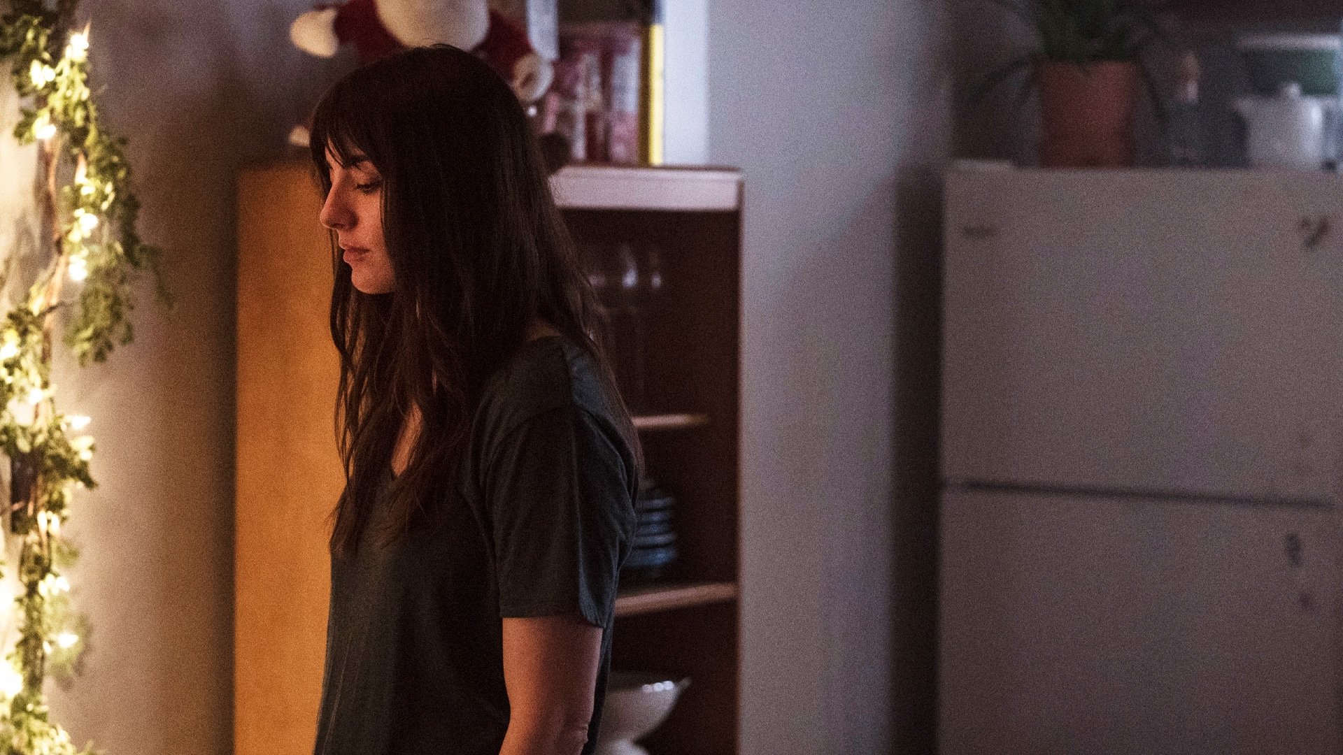 Elliot Blackmails Olivia