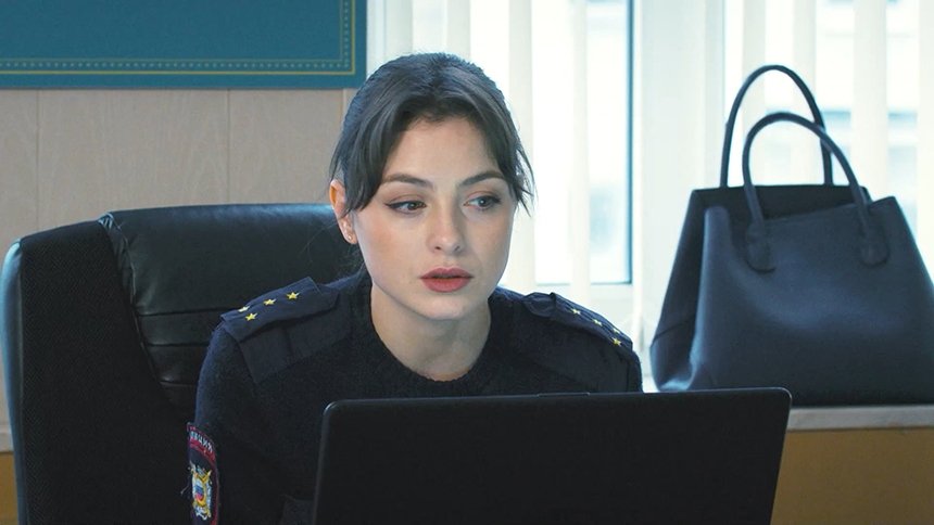 Suspended Cop