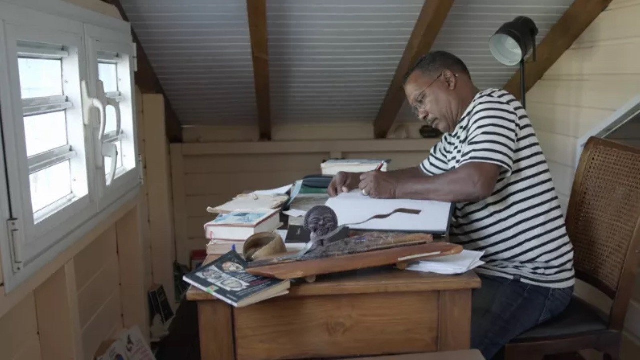 Loïc Léry, du flingue au stylo