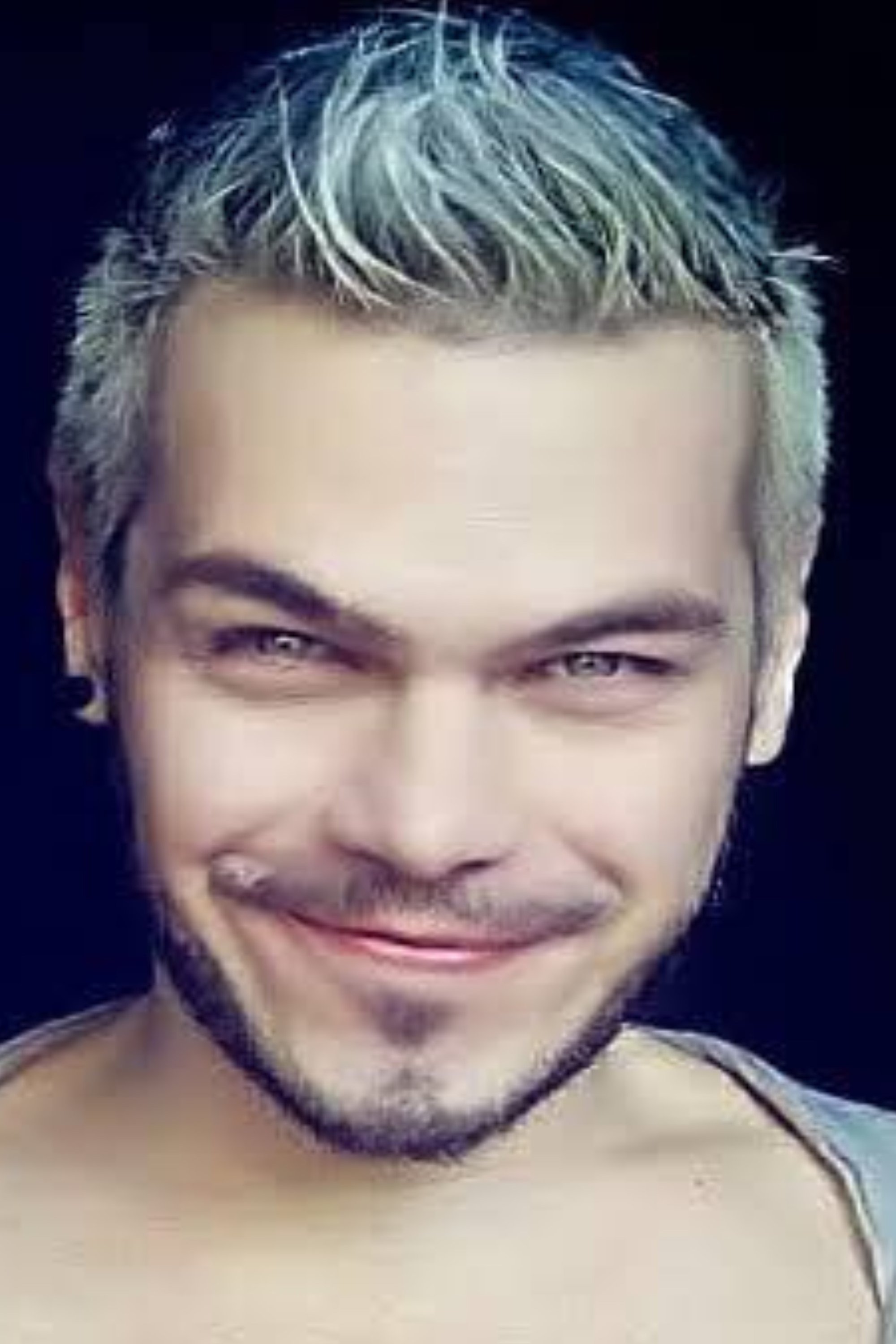 et billede af Henrique Mello