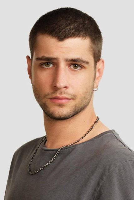 et billede af Deniz Sarıkaş