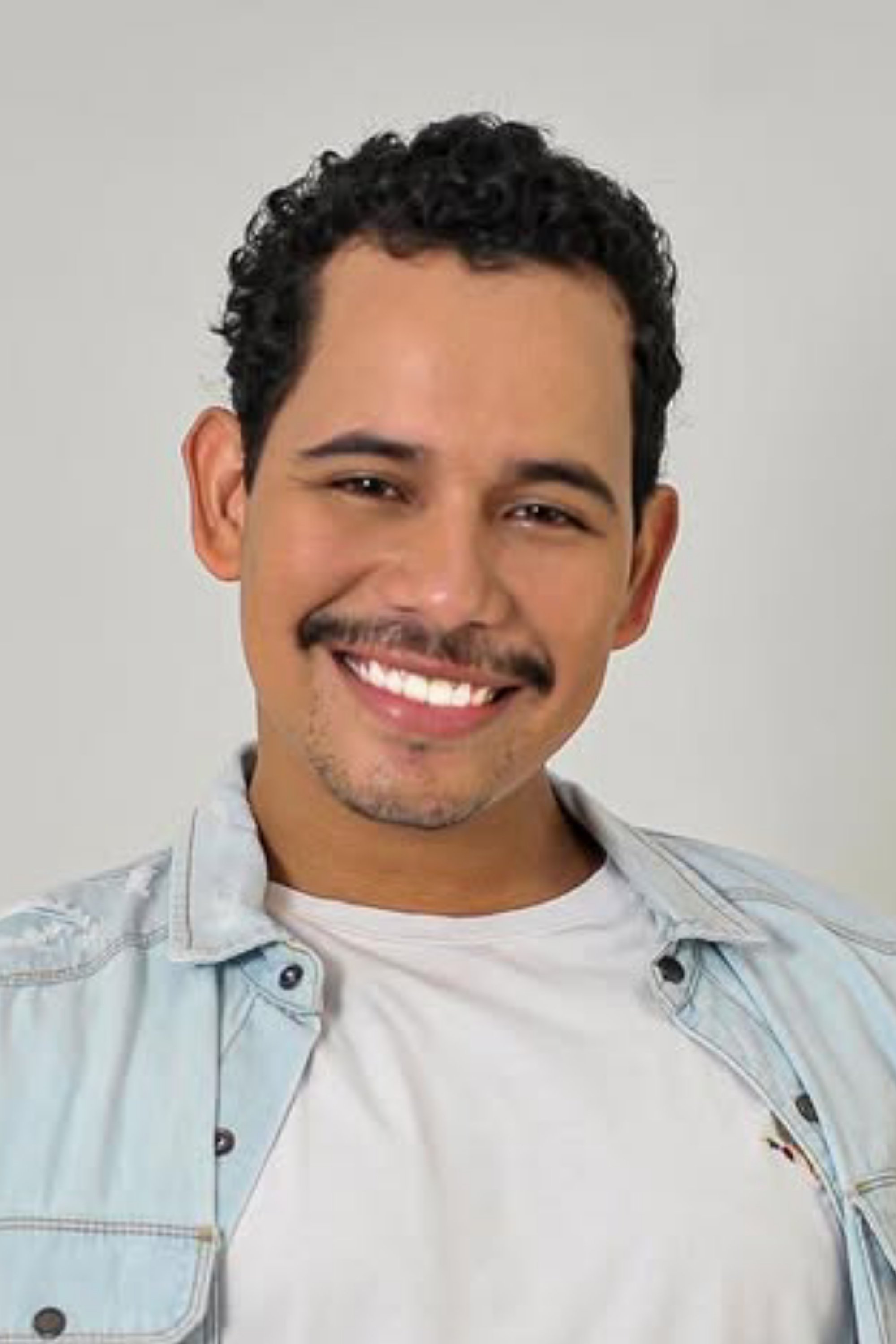 Juan Bautista Escalona's picture in the cast