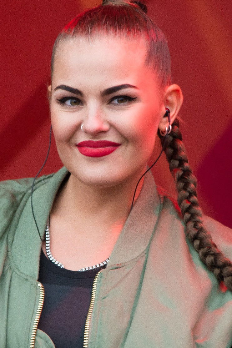 et billede af Sonya Tayurskaya