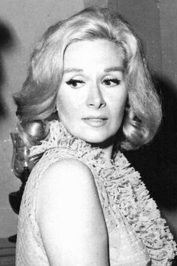 et billede af Nelly Meden