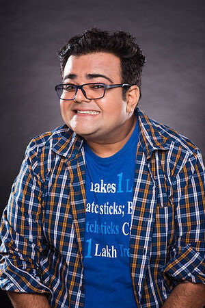 et billede af Karan Ashar