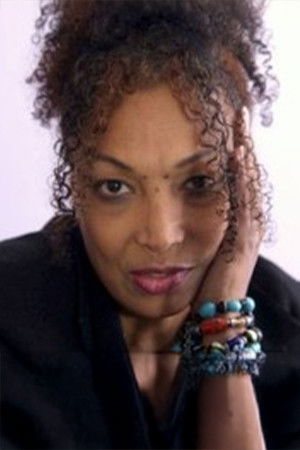 et billede af Füsun Olgaç