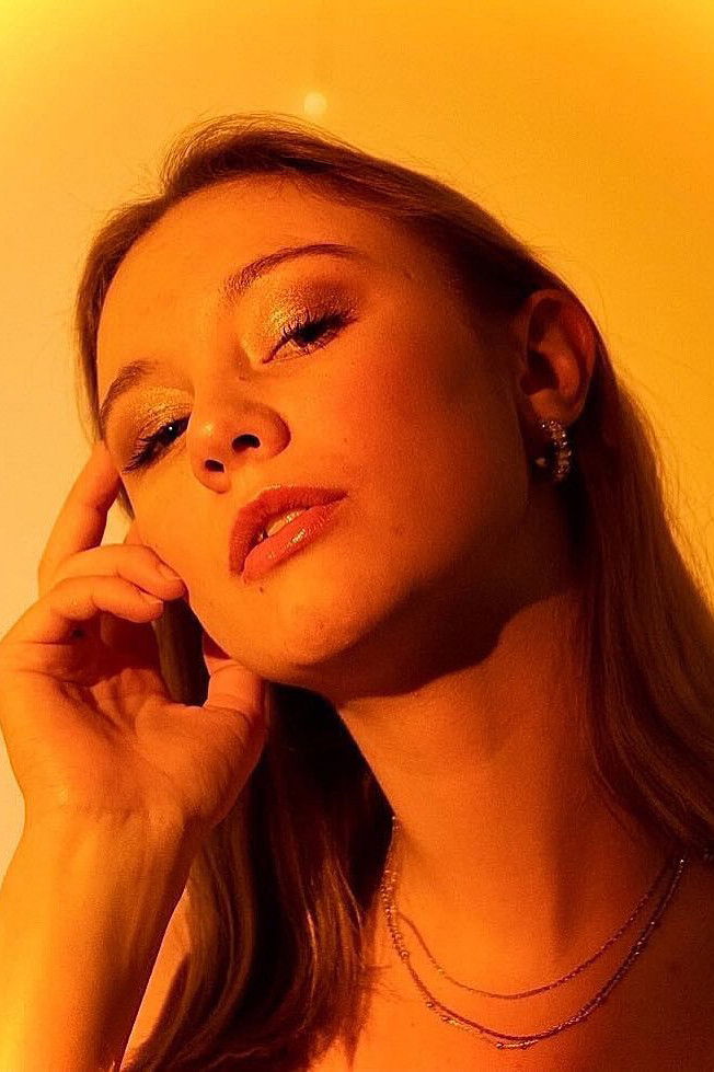 et billede af Natalie Abel