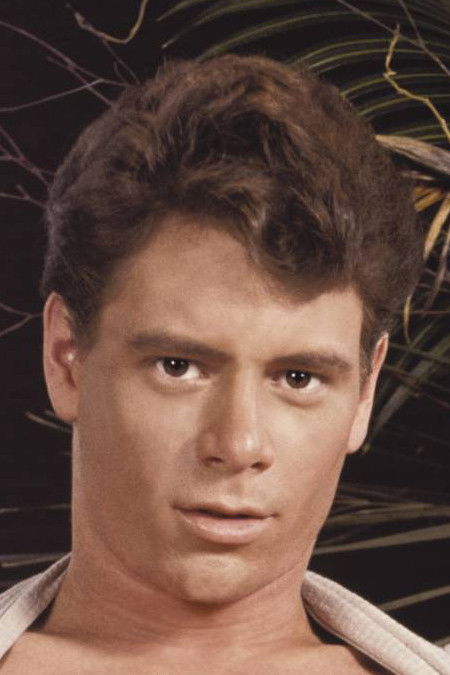 et billede af Cameron Taylor