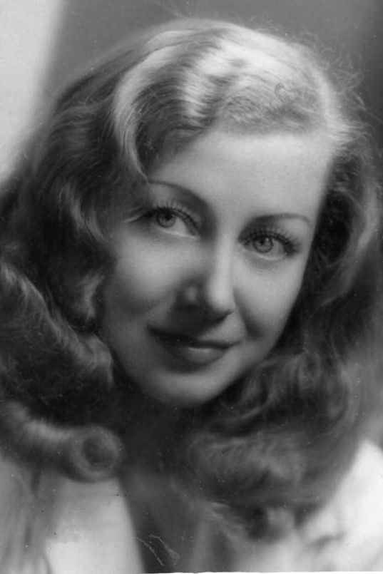 et billede af Alita Román