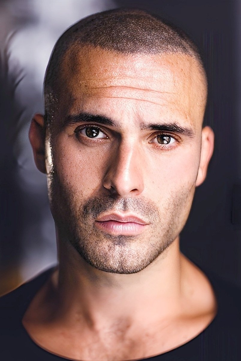 et billede af Joshua Pivato