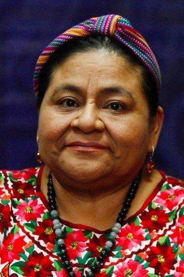 et billede af Rigoberta Menchú