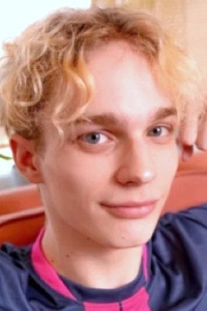 et billede af Alex Ross