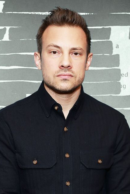 et billede af Joshua Rofé