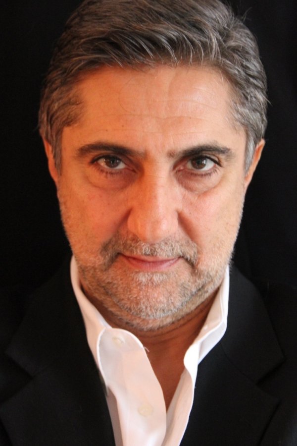 et billede af Paul Batah