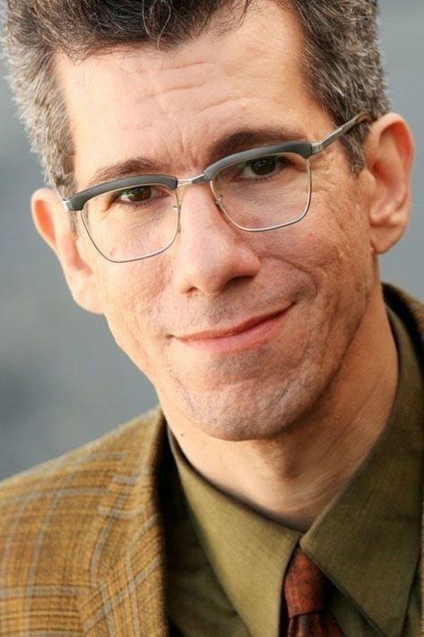 et billede af Adam Abrams