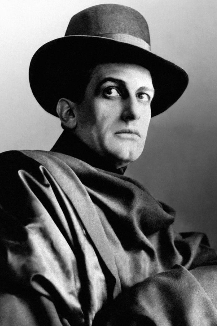 et billede af René Cresté