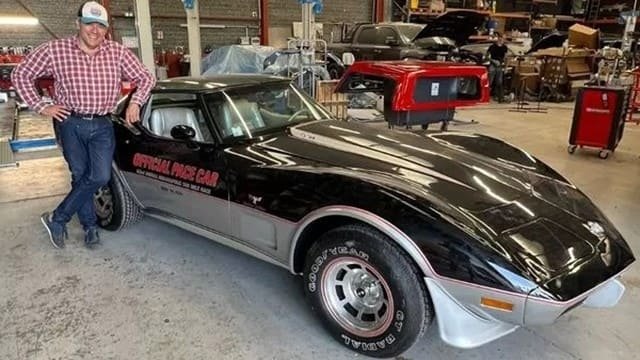 Vintage Mecanic - Corvette C3 Indy Pace Car Turbo