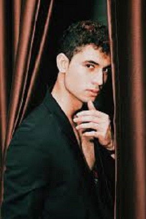 et billede af Adil Luca Putra