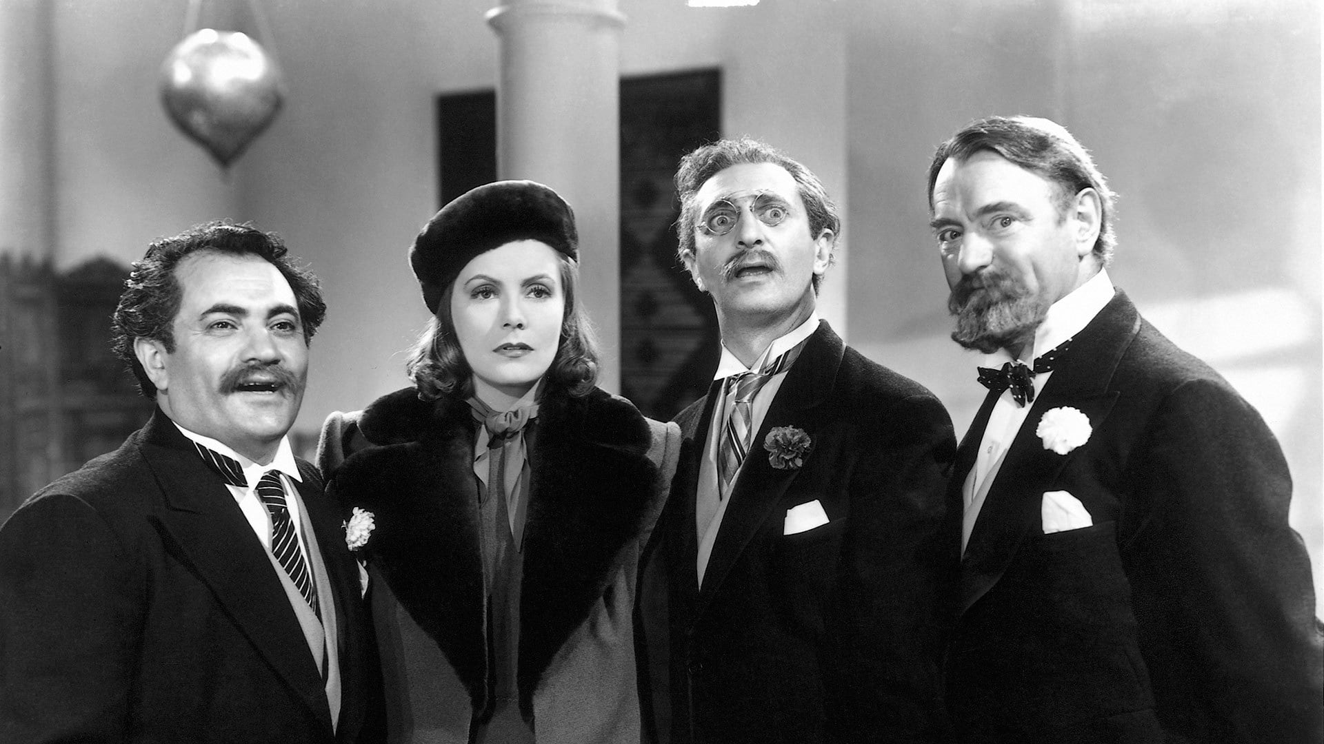 Image du film Ninotchka 76emxkahnohsfhito2rtojsrfhzjpg
