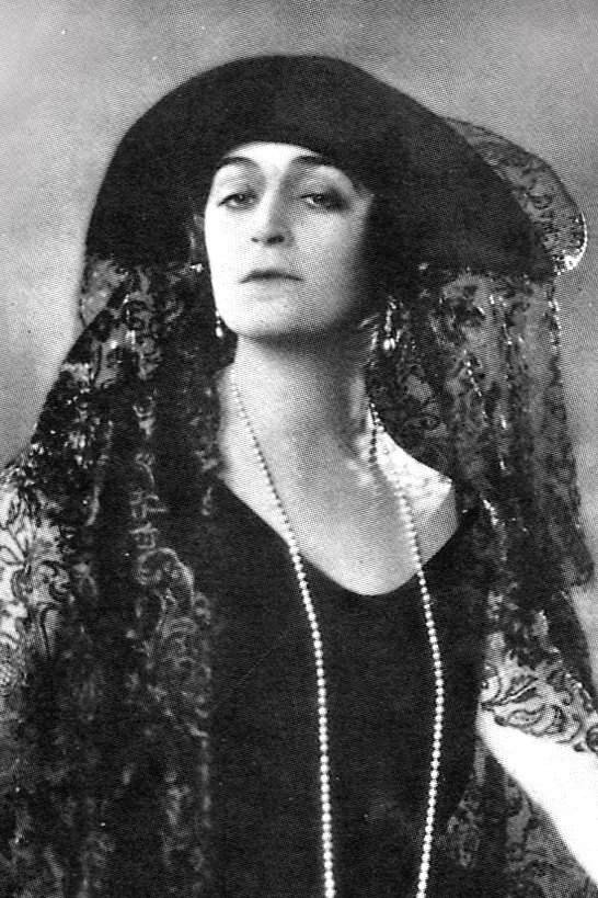 et billede af Diana Karenne