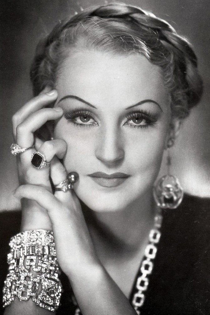 et billede af Elvira Popescu