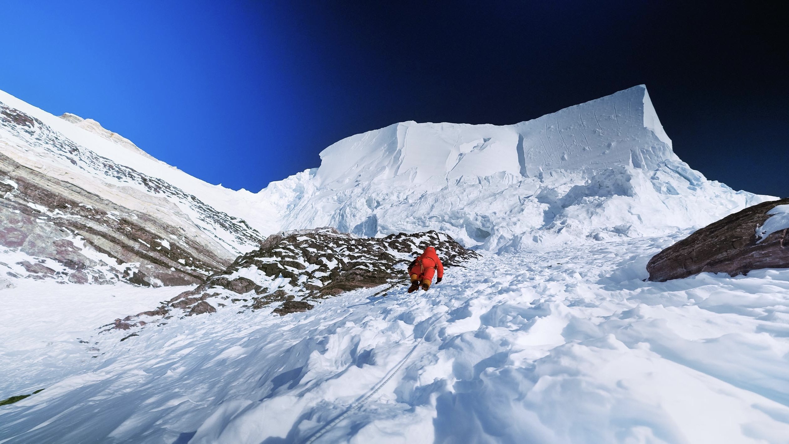 Breathtaking K2: The World's Most Dangerous Mountain (2020)
