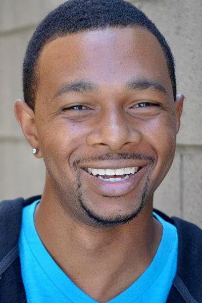 et billede af Darryll C. Scott