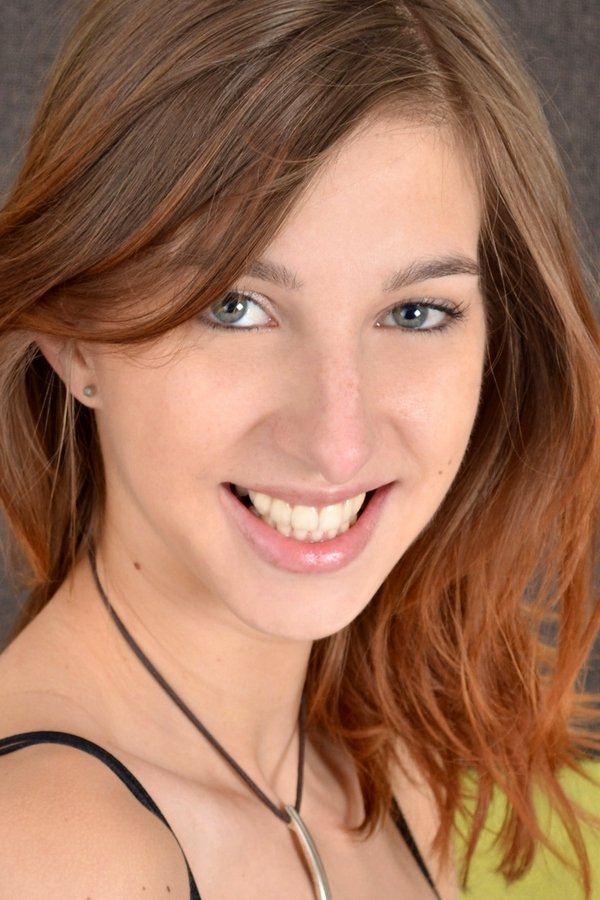 et billede af Mishka Devlin