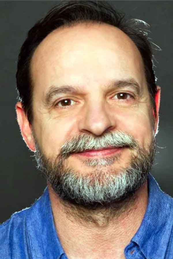 Ramón Ibarra as Henchman