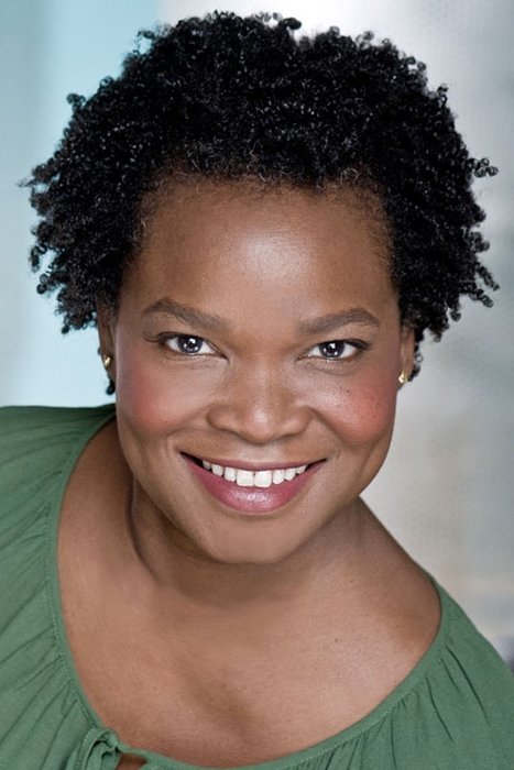 et billede af Bola Aiyeola