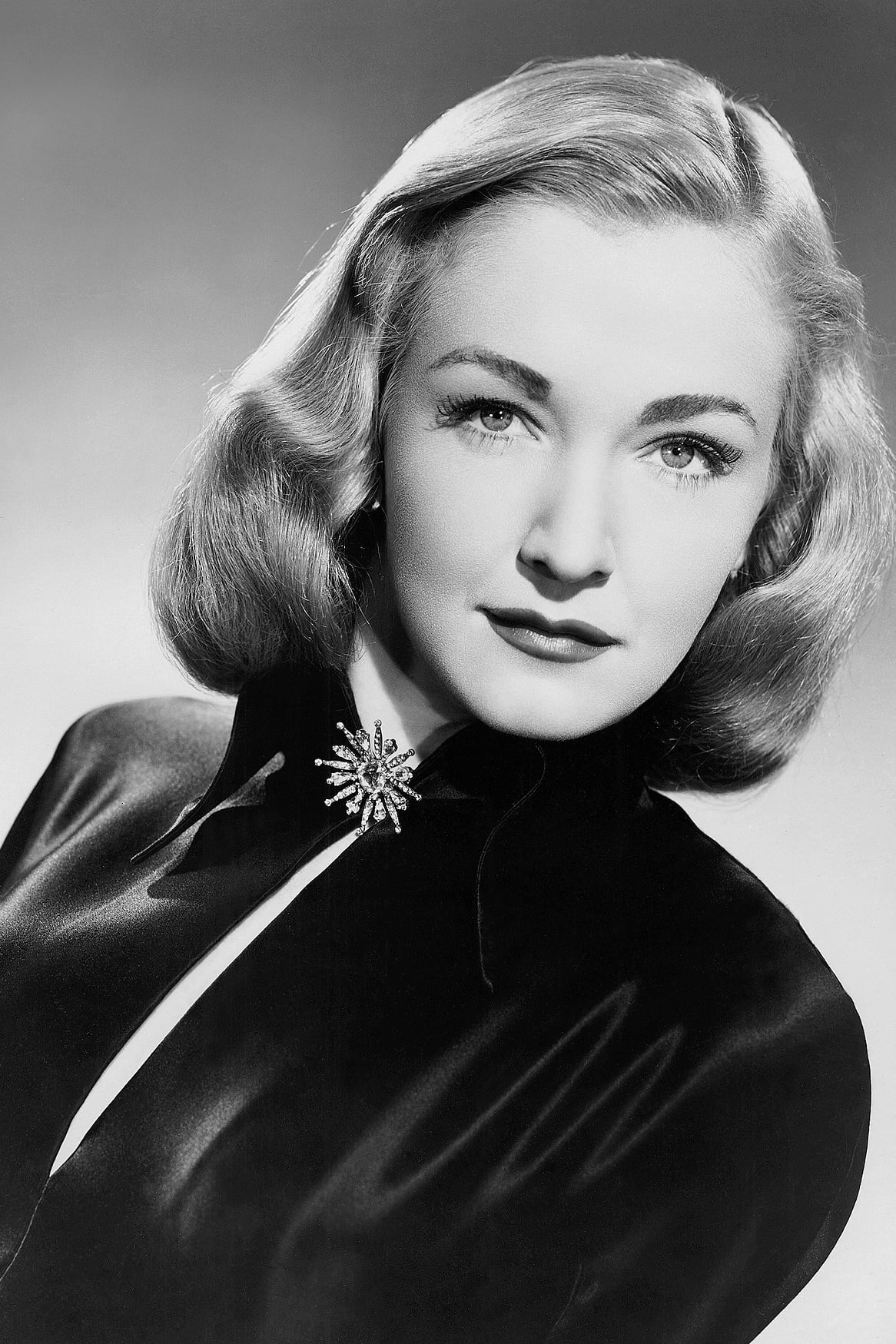 Photo de Nina Foch 10911