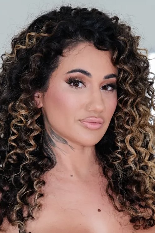 et billede af Arabelle Raphael