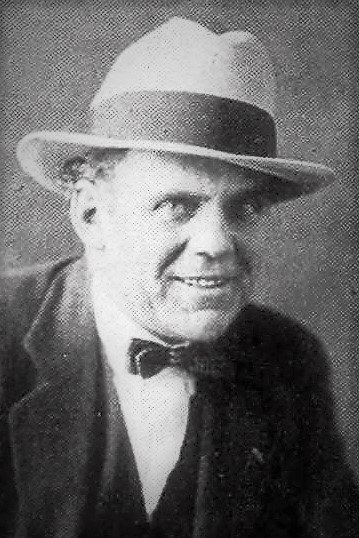 et billede af Charles Force