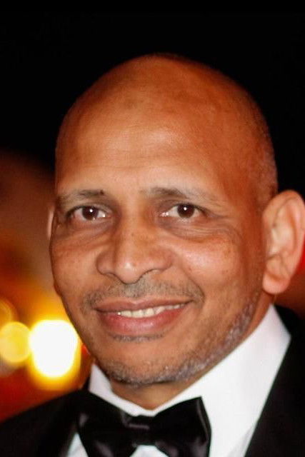 et billede af Khaled Abdel Aziz