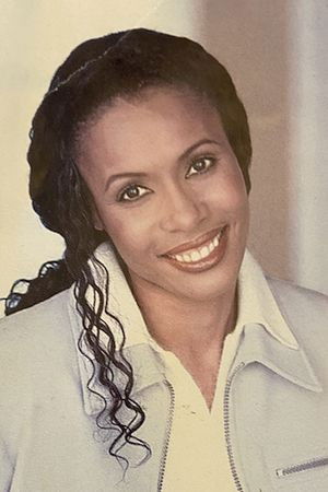 et billede af Sharon Oliver-Merchant