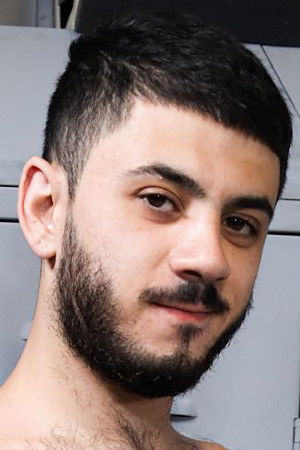 et billede af Adrian Rose